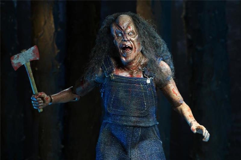 NECA - HATCHET VICTOR CROWLEY CLOTH