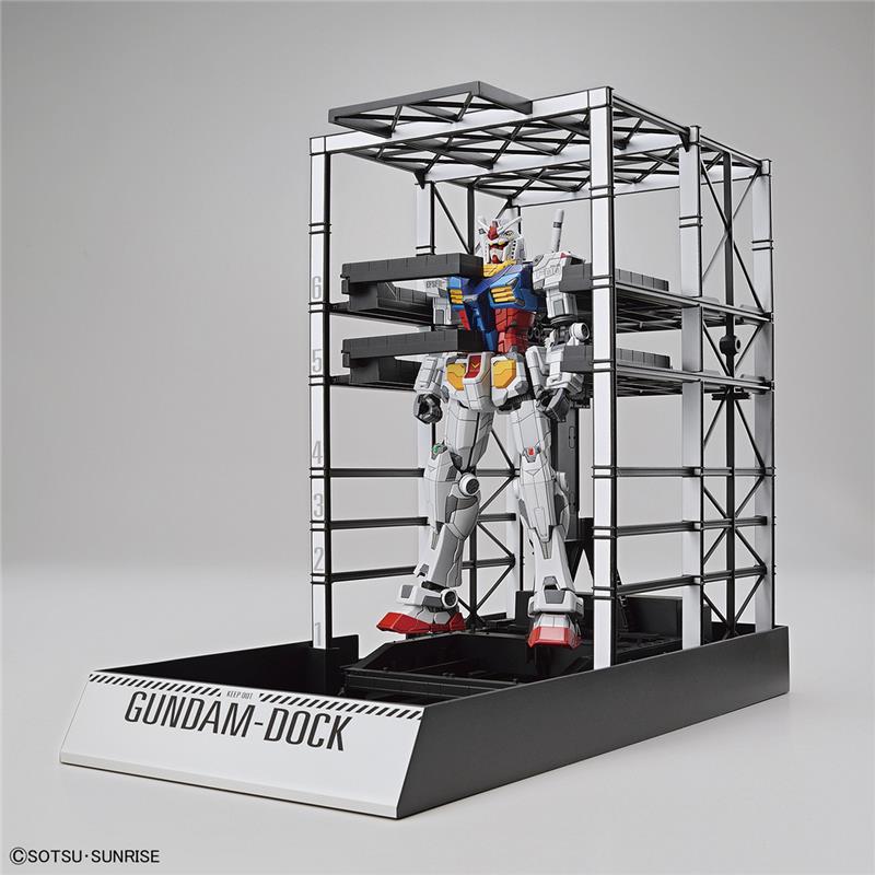 1/144 RX-78F00 WITH DOX - YOKOHAMA FACTORY