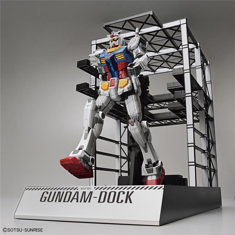 1/144 RX-78F00 WITH DOX - YOKOHAMA FACTORY