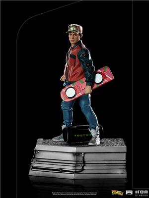 1/10 IRON STUDIOS - BTTF 2 MARTY MCFLY IN ALLEY ART STATUE