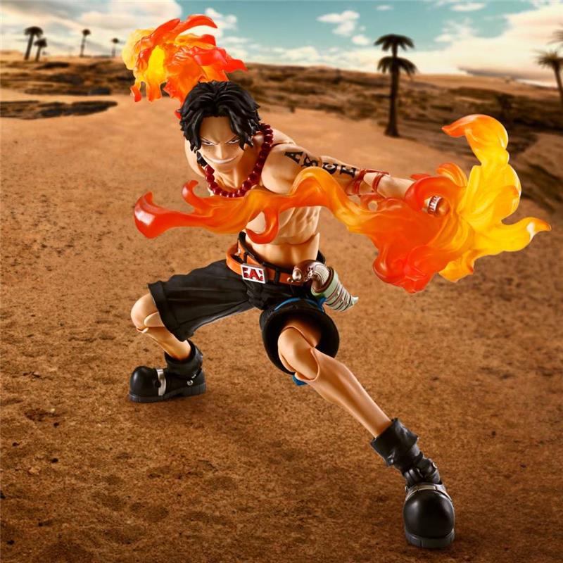 S.H. FIGUARTS - ONE PIECE PORTGAS.D.ACE FIRE FIST