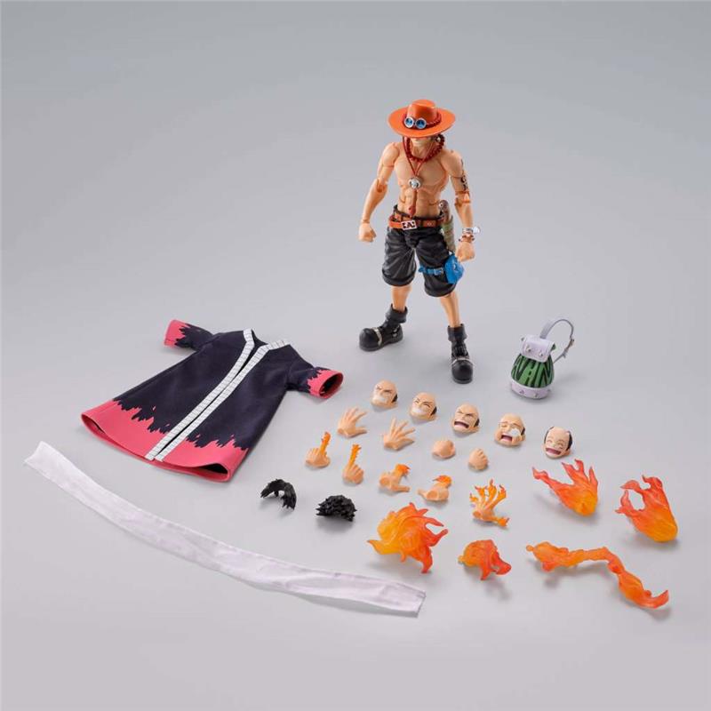 S.H. FIGUARTS - ONE PIECE PORTGAS.D.ACE FIRE FIST