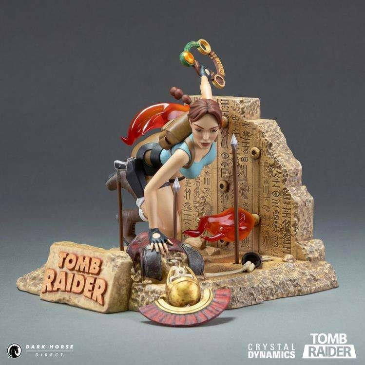 TOMB RIDER LARA CROFT CLASSIC ERA PVC ST