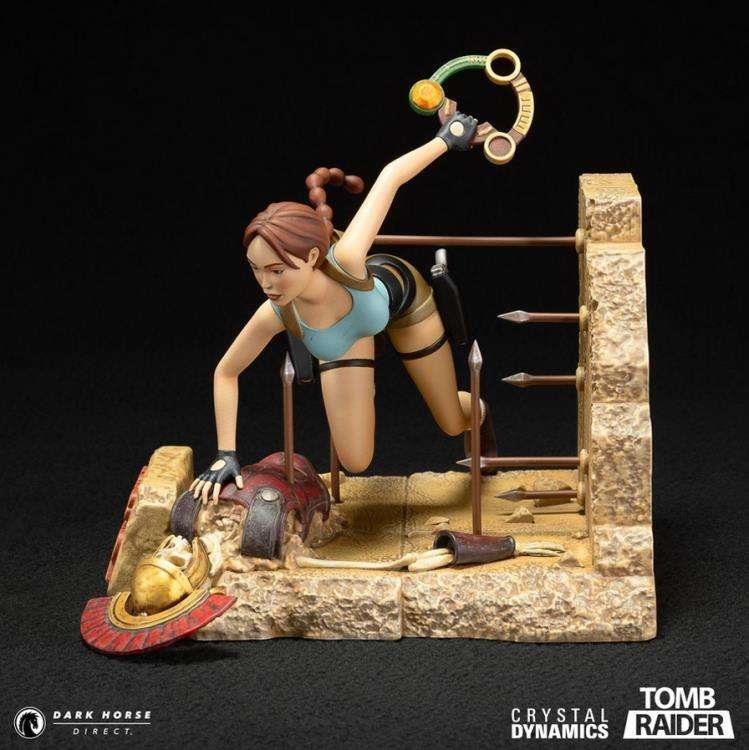 TOMB RIDER LARA CROFT CLASSIC ERA PVC ST