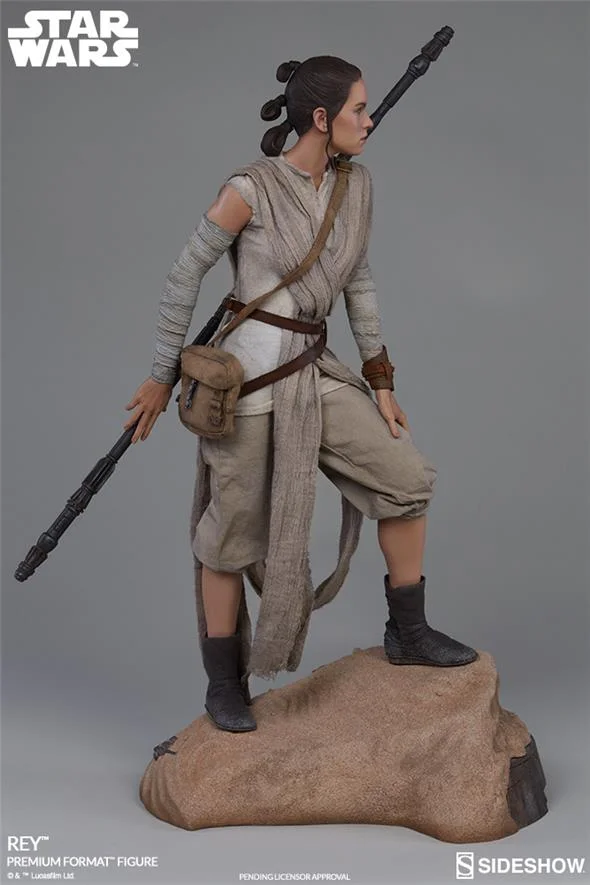 STAR WARS EP VII - REY PREMIUM FORMAT FIGURE