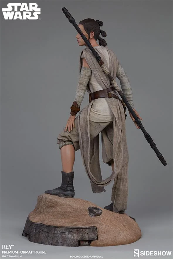 STAR WARS EP VII - REY PREMIUM FORMAT FIGURE
