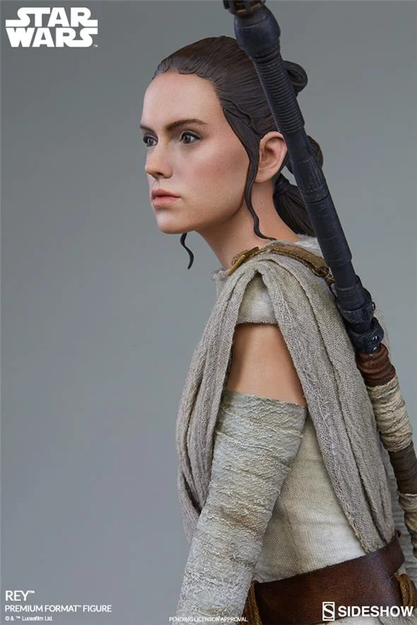 STAR WARS EP VII - REY PREMIUM FORMAT FIGURE