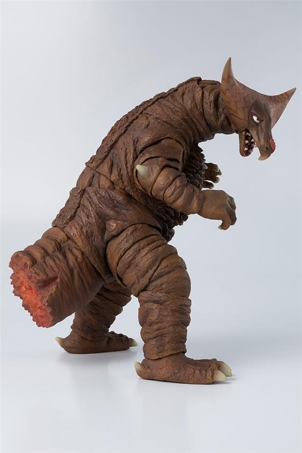 S.H. FIGUARTS - ULTRAMAN GOMORRAH
