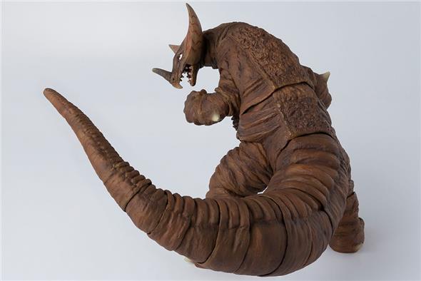 S.H. FIGUARTS - ULTRAMAN GOMORRAH