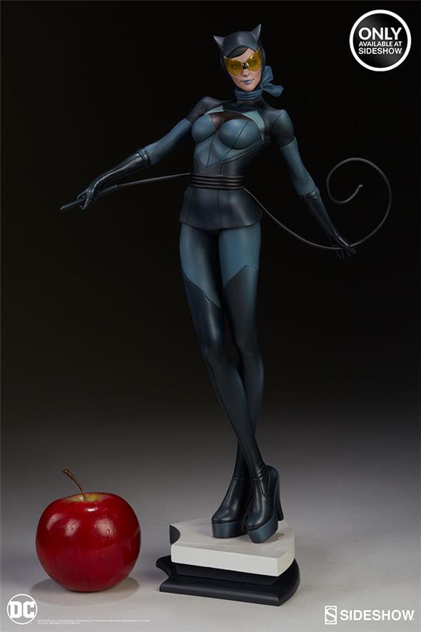 CATWOMAN STANLEY ARTGERM LAU ART EX STATUE