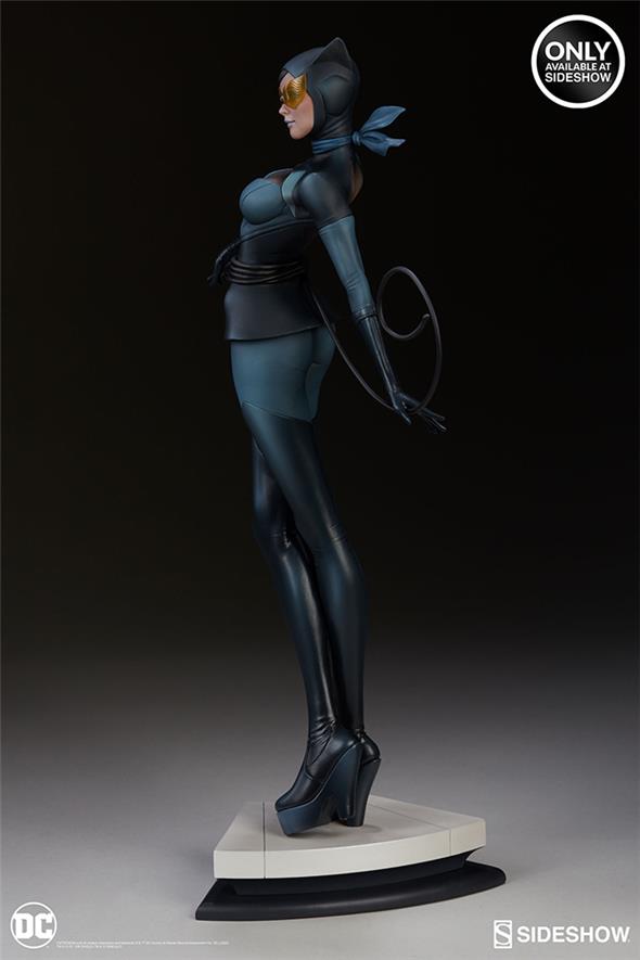 CATWOMAN STANLEY ARTGERM LAU ART EX STATUE