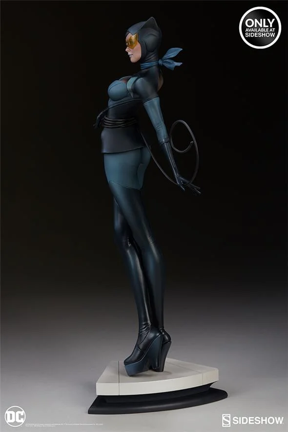 CATWOMAN STANLEY ARTGERM LAU ART EX STATUE