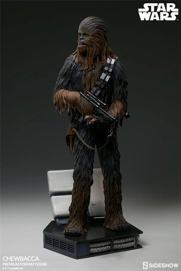 STAR WARS - CHEWBACCA PREMIUM FORMAT FIGURE