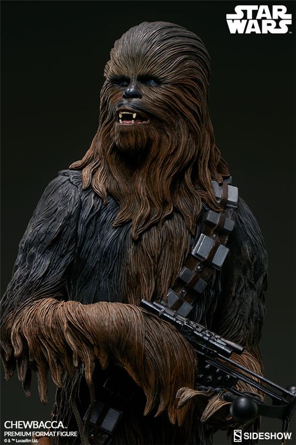 STAR WARS - CHEWBACCA PREMIUM FORMAT FIGURE