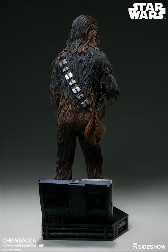 STAR WARS - CHEWBACCA PREMIUM FORMAT FIGURE