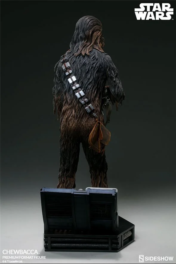 STAR WARS - CHEWBACCA PREMIUM FORMAT FIGURE