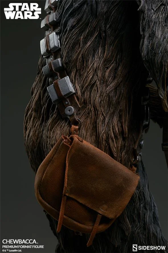 STAR WARS - CHEWBACCA PREMIUM FORMAT FIGURE