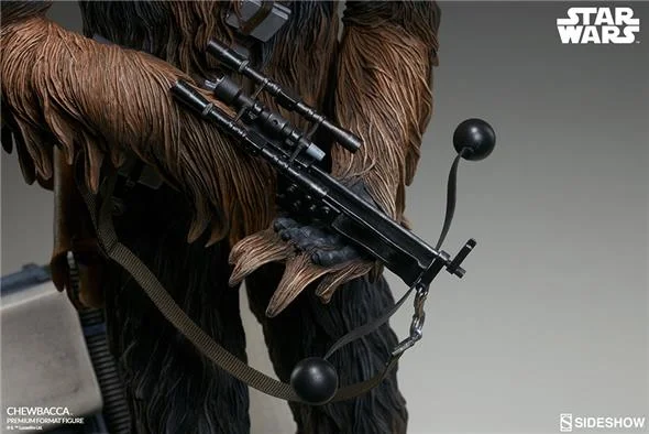 STAR WARS - CHEWBACCA PREMIUM FORMAT FIGURE