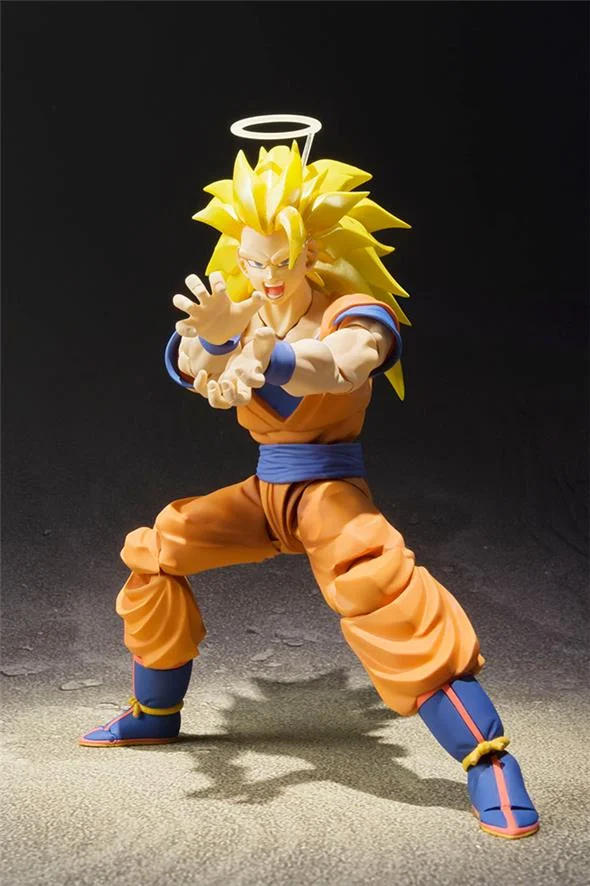 S.H. FIGUARTS - DRAGON BALL Z SUPER SAYAN 3 SON GOKU
