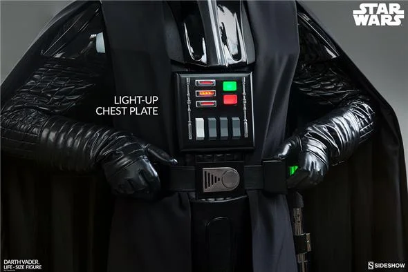 STAR WARS - DARTH VADER LIFE SIZE FIGURE