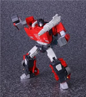 takara-tomy-mp-12-lambor-sideswipe