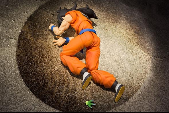 S.H. FIGUARTS - DRAGON BALL Z YAMCHA