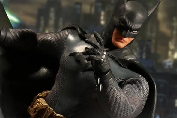 ONE12 COLLECTIVE - BATMAN ASCENDING KNIGHT