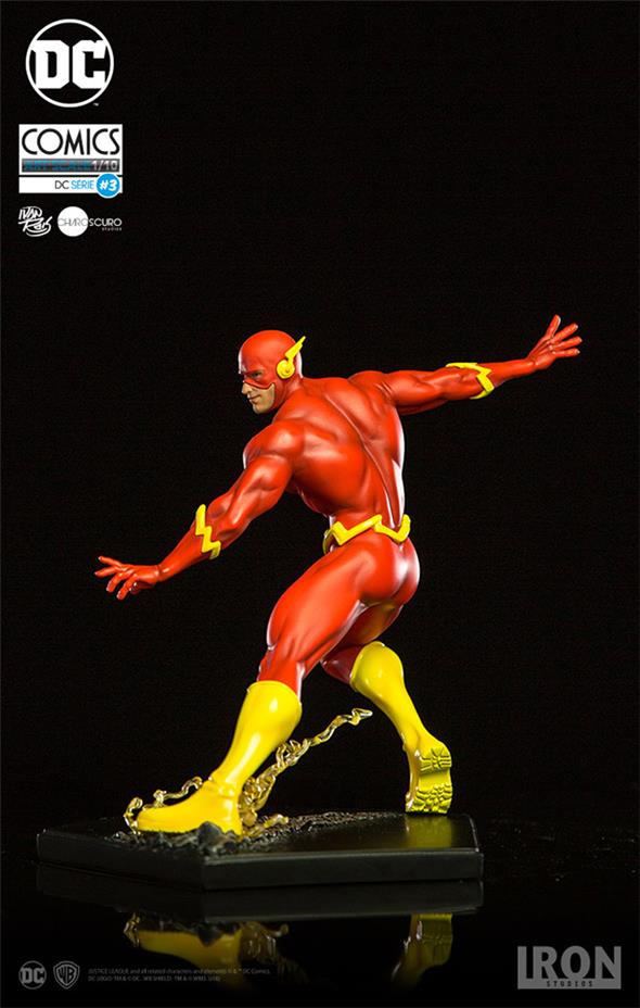FLASH BY IVAN REIS STATUE