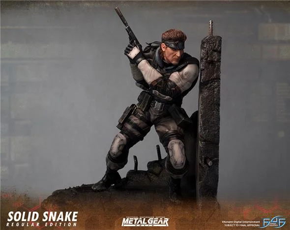 MGS SOLID SNAKE STATUE