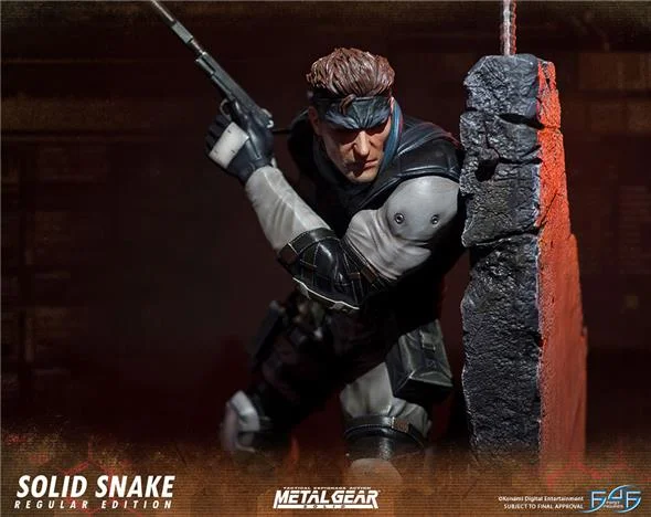 MGS SOLID SNAKE STATUE