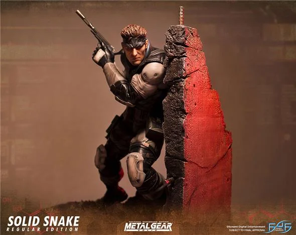 MGS SOLID SNAKE STATUE