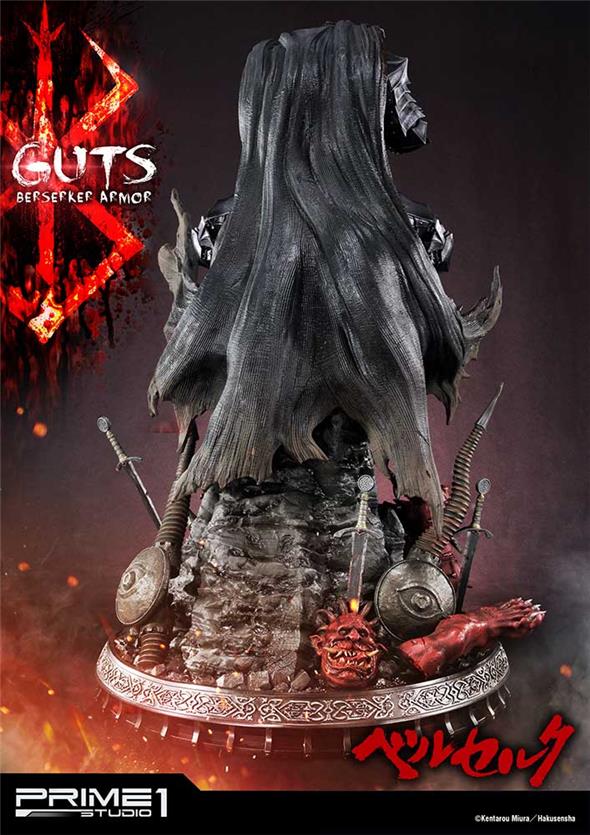 BERSERKER GUTS ARMOR STATUE