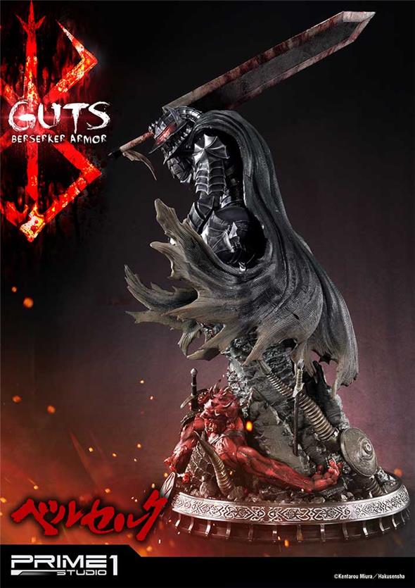 BERSERKER GUTS ARMOR STATUE