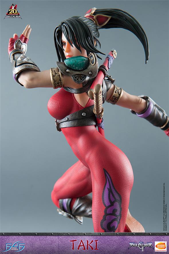 SOUL CALIBUR 2 - TAKI STATUE