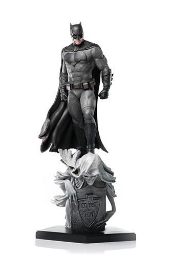 1/10 DC - JUSTICE LEAGUE BATMAN DXL ART STATUE