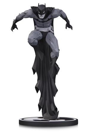 dc-direct-batman-black-and-white-by-jmatthews-statue