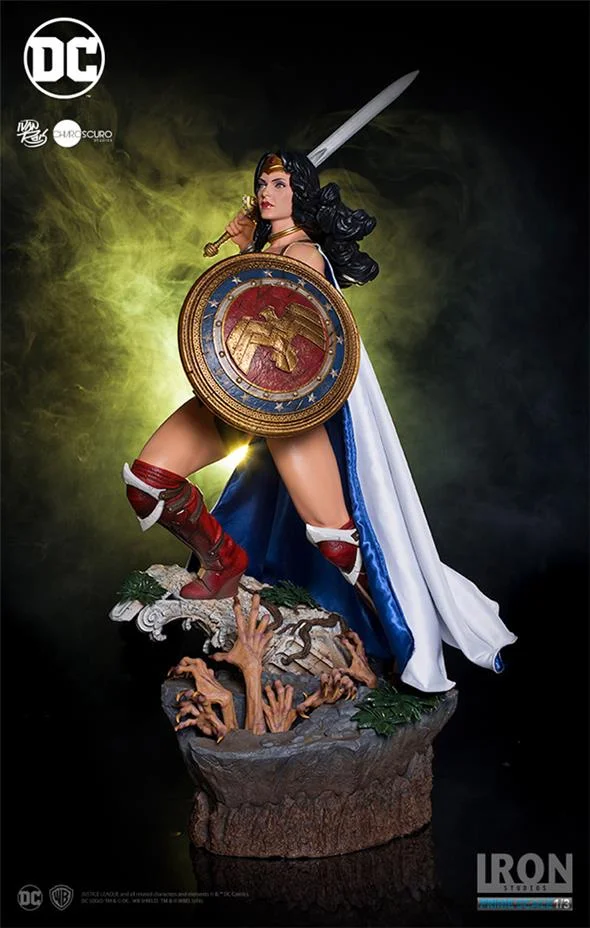 1/3 IRON STUDIOS - WONDER WOMAN PRIME STATUE