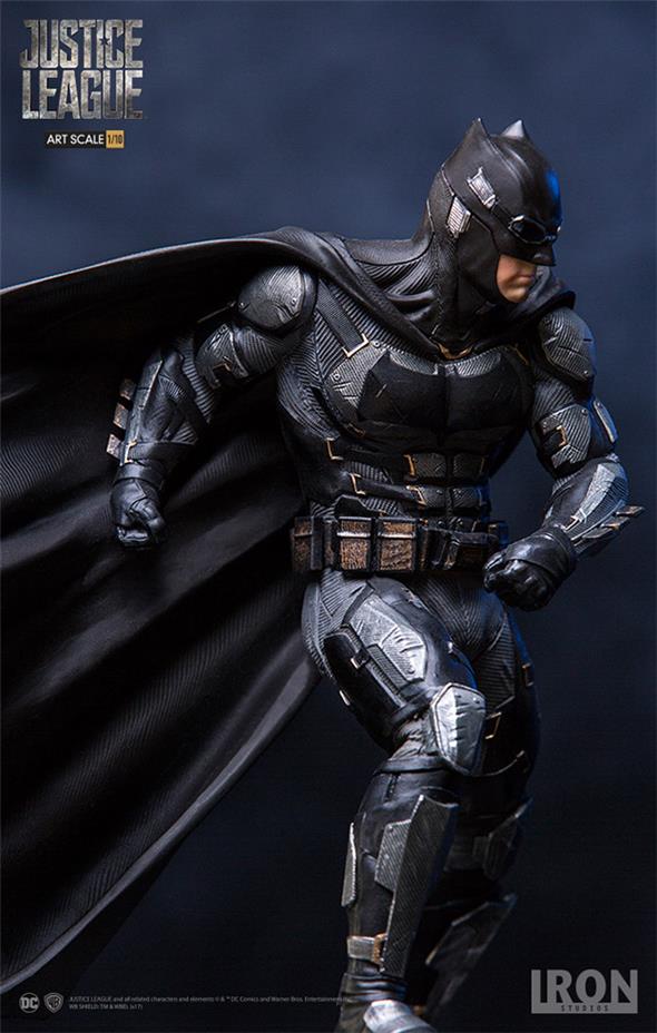 1/10 JUSTICE LEAGUE - BATMAN ART STATUE