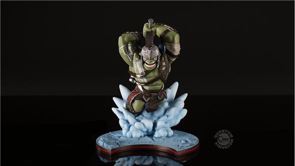 THOR RAGNAROK - HULK Q-FIG MAX DIORAMA