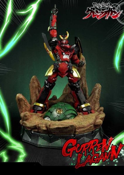 GURREN LAGANN STATUE