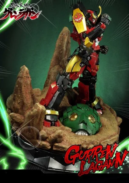 GURREN LAGANN STATUE