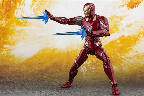 S.H. FIGUARTS - AVENGERS: INFINITY WAR IRON MAN MARK 50 & TAMASHII STAGE