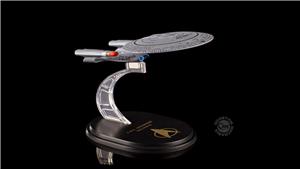 STAR TREK TNG - ENTERPRISE NCC-1701-D MINI MASTER SHIP