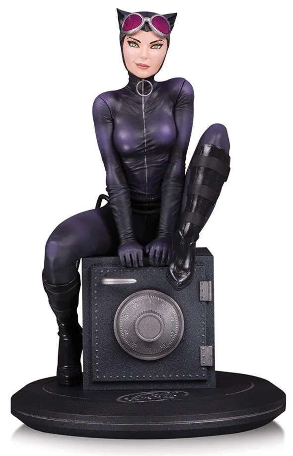 DC COVER GIRLS - CATWOMAN BY JOELLE JONES
