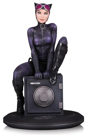 dc-direct-cover-girls-catwoman-by-joelle-jones