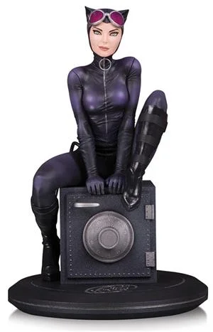 dc-direct-cover-girls-catwoman-by-joelle-jones