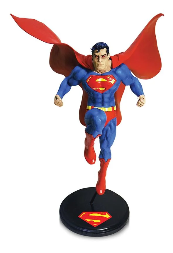DC DESIGNER SERIES - SUPERMAN BY JIM LEE STATUE