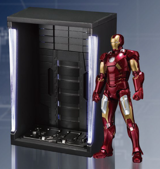 S.H.FIGUARTS - IRON MAN MARK VII + HALL OF ARMOR SET