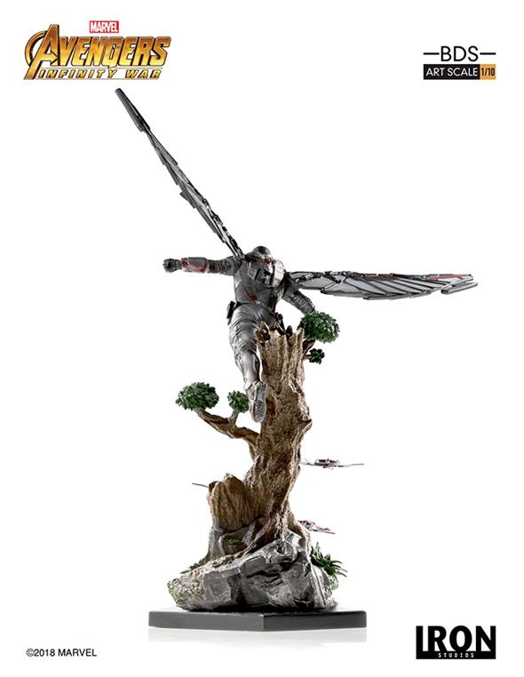 1/10 IRON STUDIOS - AVENGERS I. W. FALCON ART STATUE