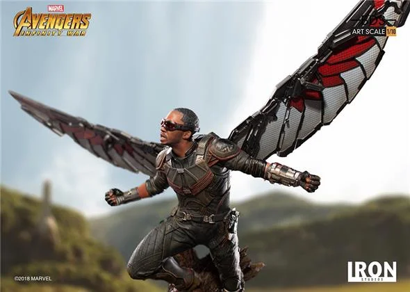 1/10 IRON STUDIOS - AVENGERS I. W. FALCON ART STATUE
